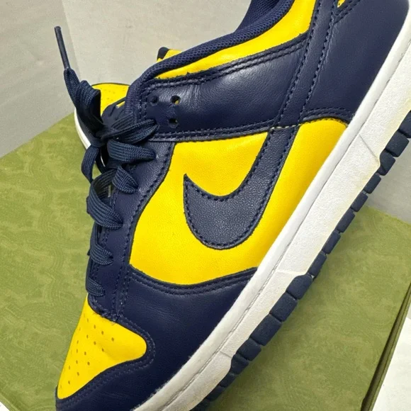 Nike Dunk Low University of Michigan Yellow Blue 2021 Sneakers Shoes Size 8 US